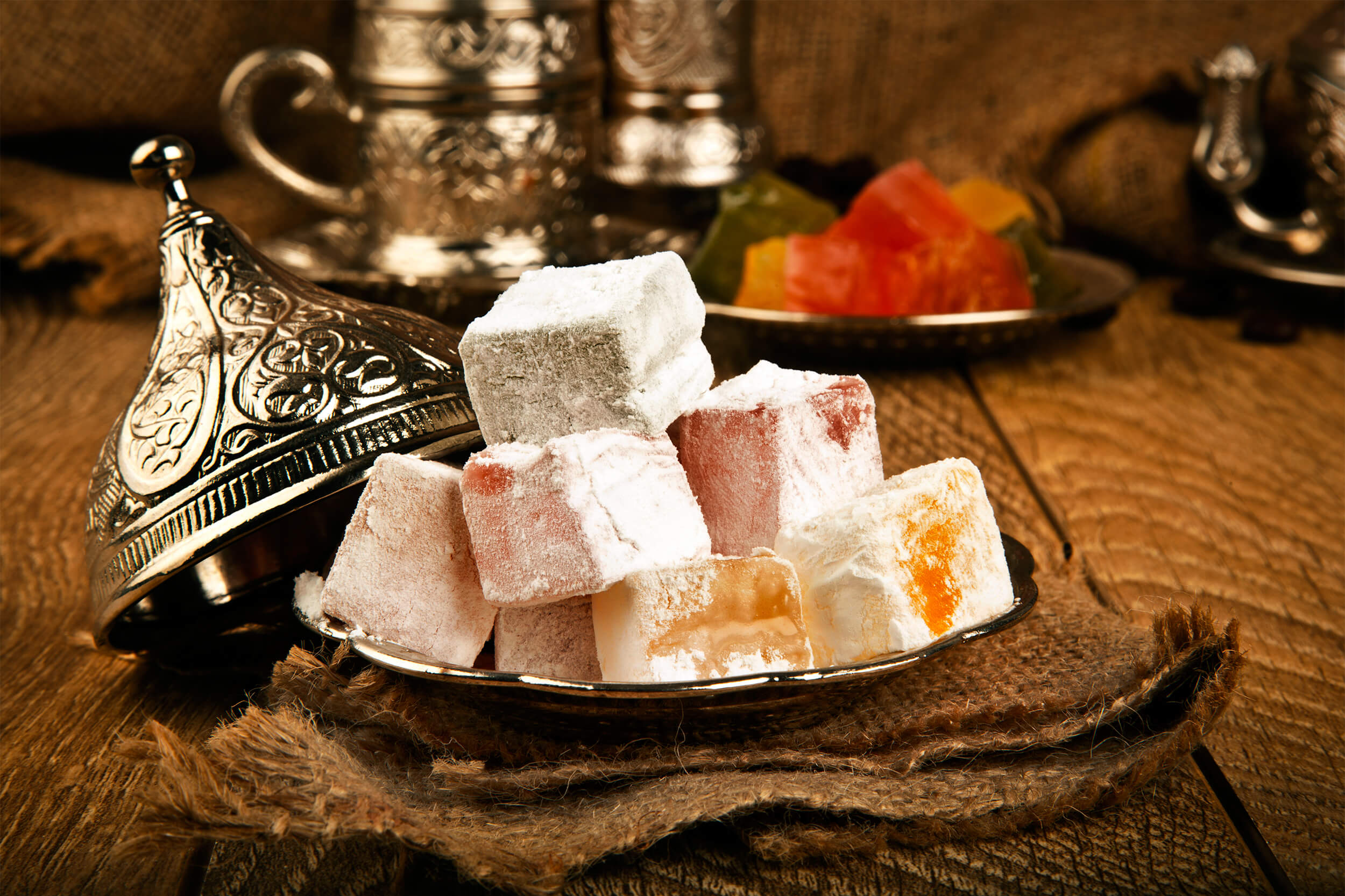 Desert of the day - Page 11 Turkish-delight-traditional-presentation-slider